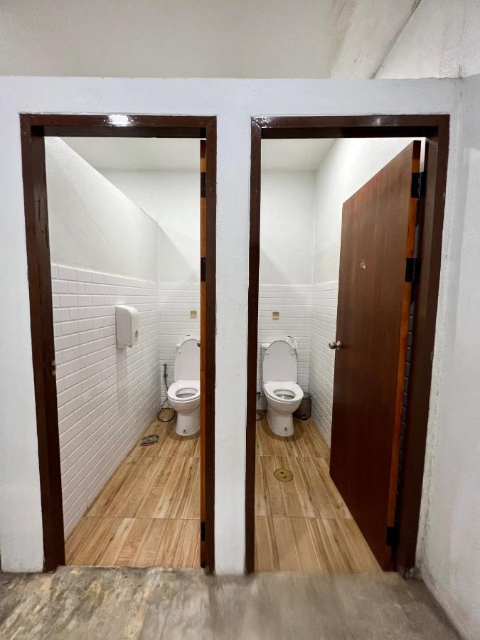 Together Backpackers Hostel Чианг Рай Екстериор снимка